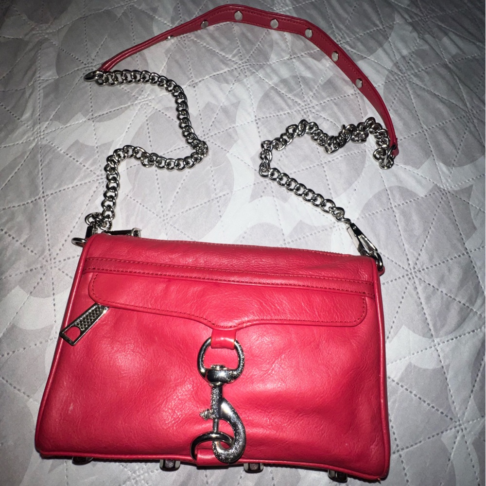 Red Cross body with silver chain